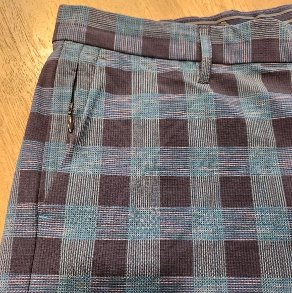 Tommy Bahama mens Tech and Caicos Island Zone shorts - Picture 4 of 8